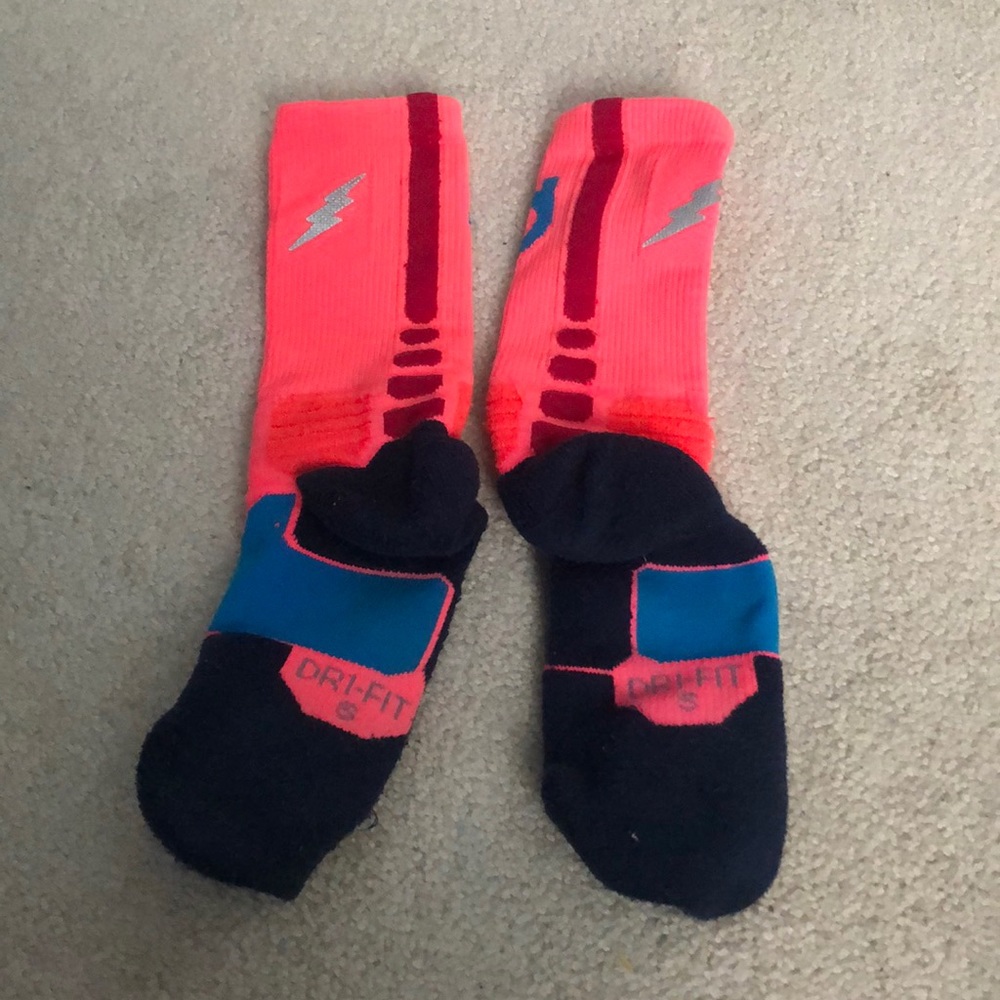 socks - Picture 2 of 2